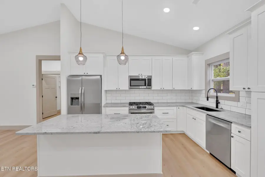 1301 Mountain Terrace Rd, Knoxville, TN 37932 - Image #3