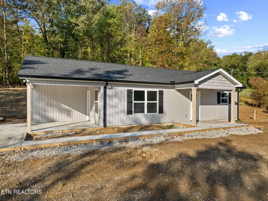 214 Old Lake City Hwy, Rocky Top, TN 37769 - Image #2