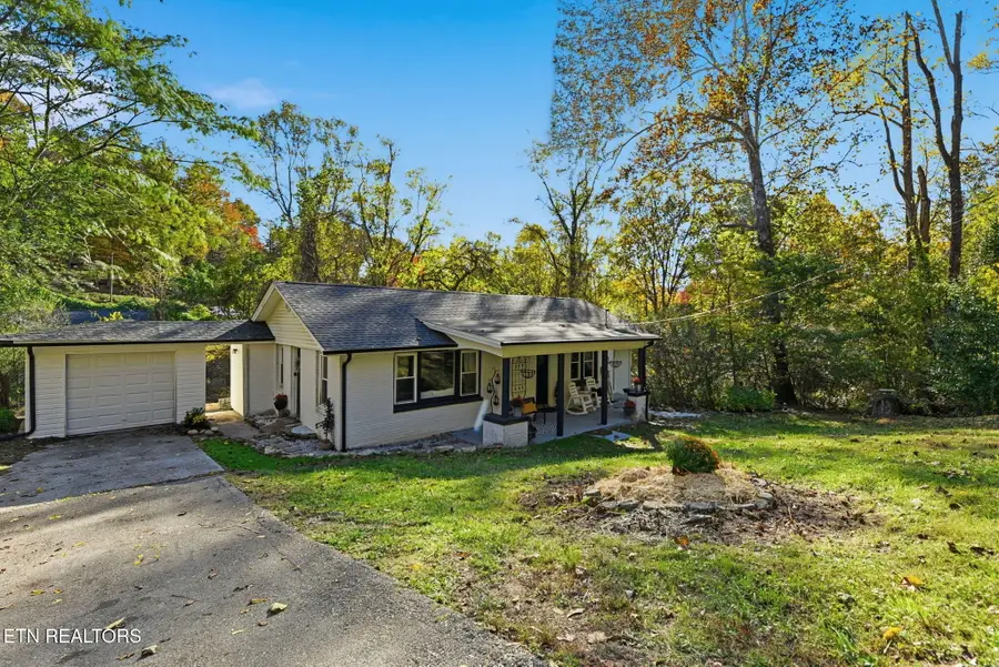 2169 Oak Grove Rd, Rocky Top, TN 37769 - Image #2