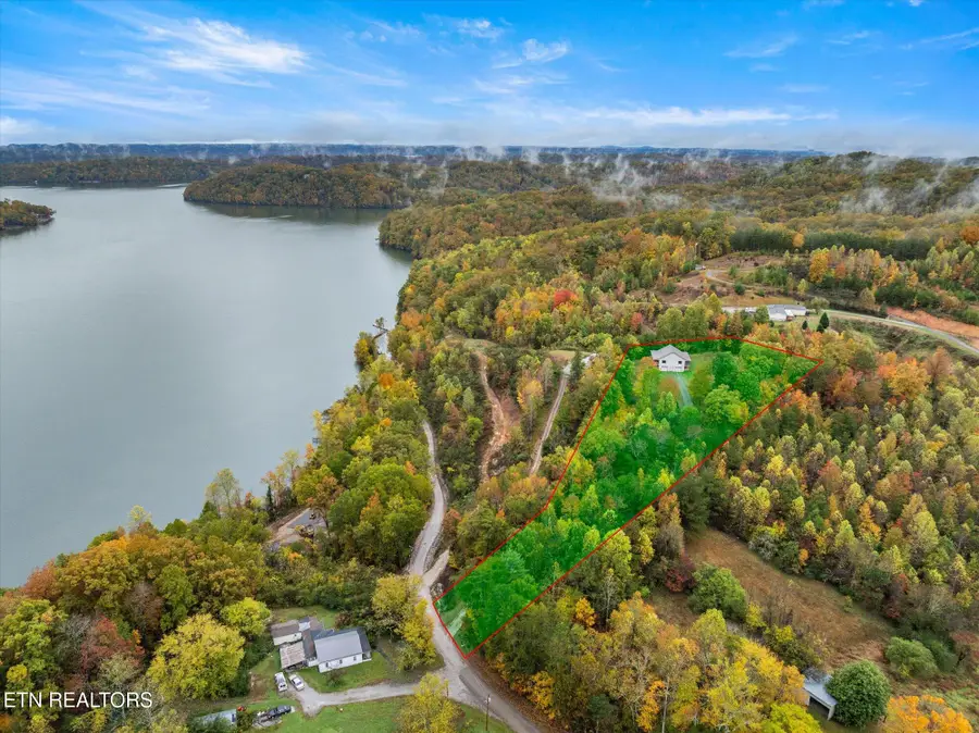 720 E Roddy Rd, Spring City, TN 37381 - Image #3