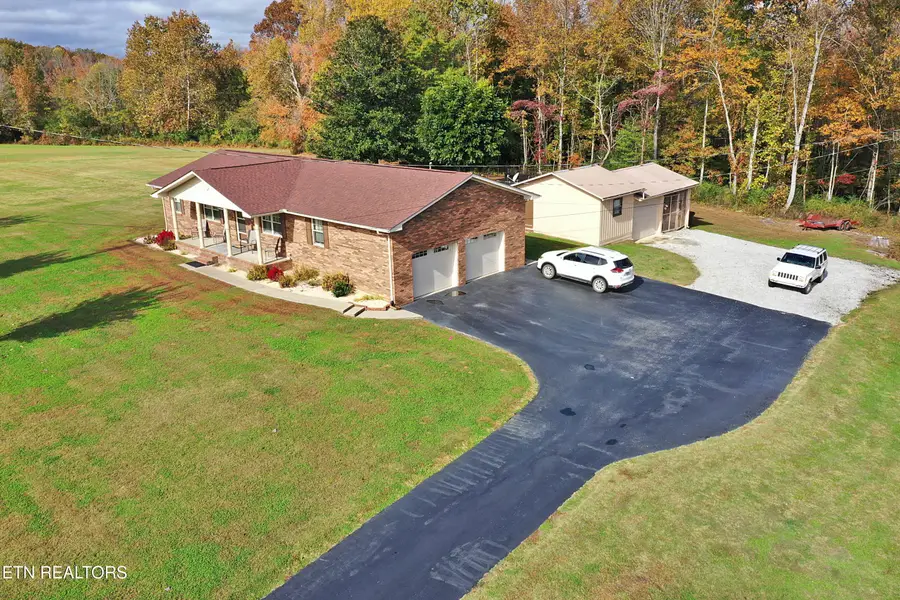1058 Mountain View Rd, Robbins, TN 37852 - Image #2