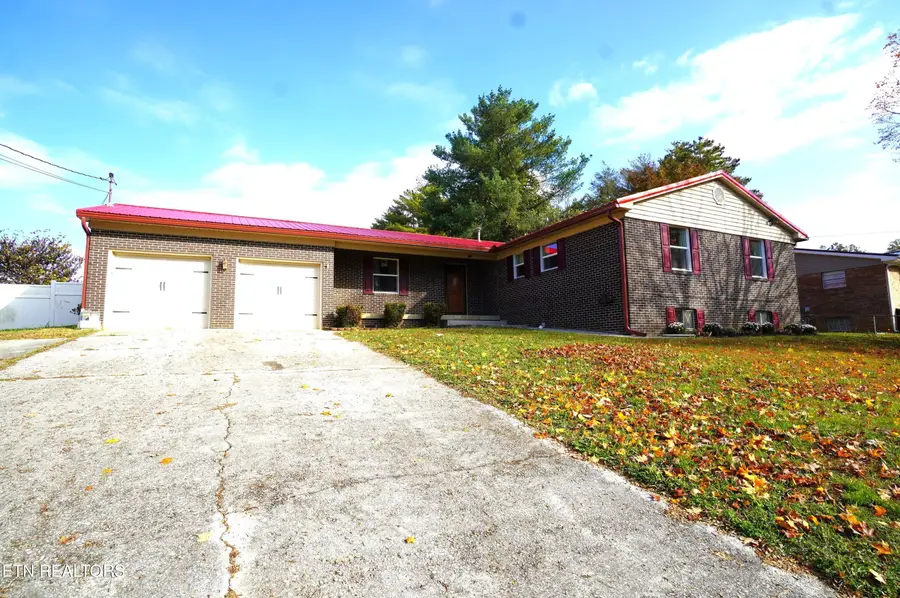 1725 Russell St, Morristown, TN 37813 - Image #2