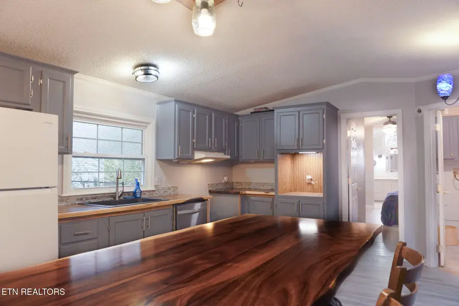 115 Stevens Circle, Rockwood, TN 37854 - Image #3