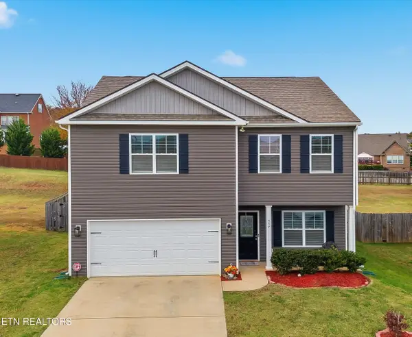 557 Smoky Valley Lane, Seymour, TN 37865