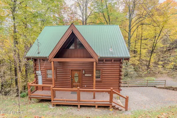 2110 Walnut Court, Sevierville, TN 37876