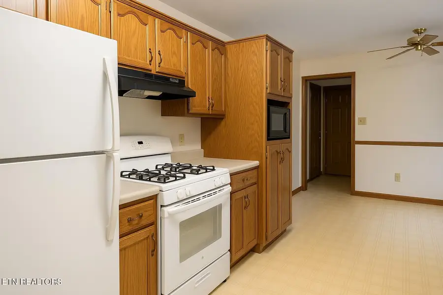 516 Cherokee Hills Rd, Seymour, TN 37865 - Image #2