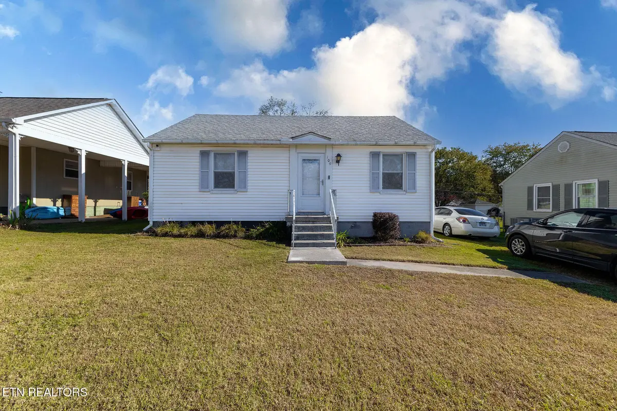109 Lee Drive, Lenoir City, TN 37771 - Image #1