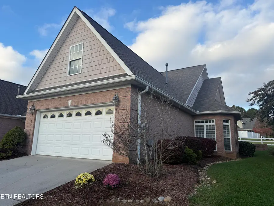 1124 `creekside Village Way, Seymour, TN 37865 - Image #2