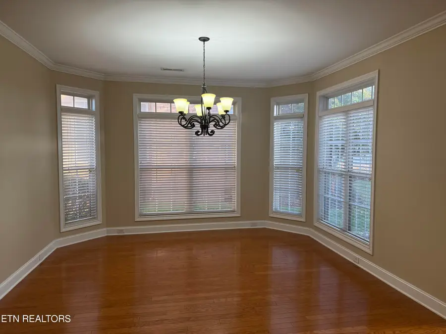 1124 `creekside Village Way, Seymour, TN 37865 - Image #3