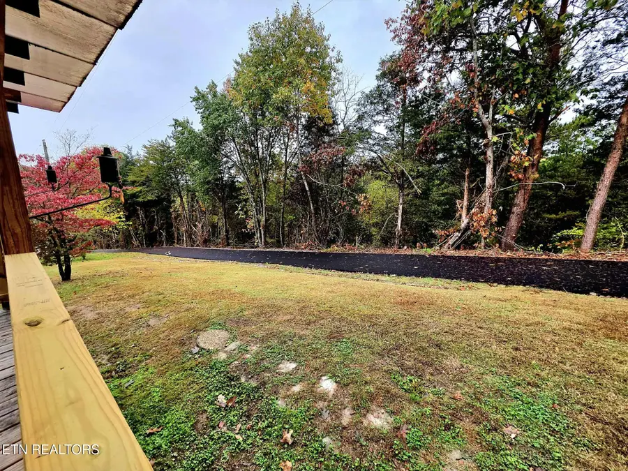1539 Creek Side Drive, Sevierville, TN 37876 - Image #2