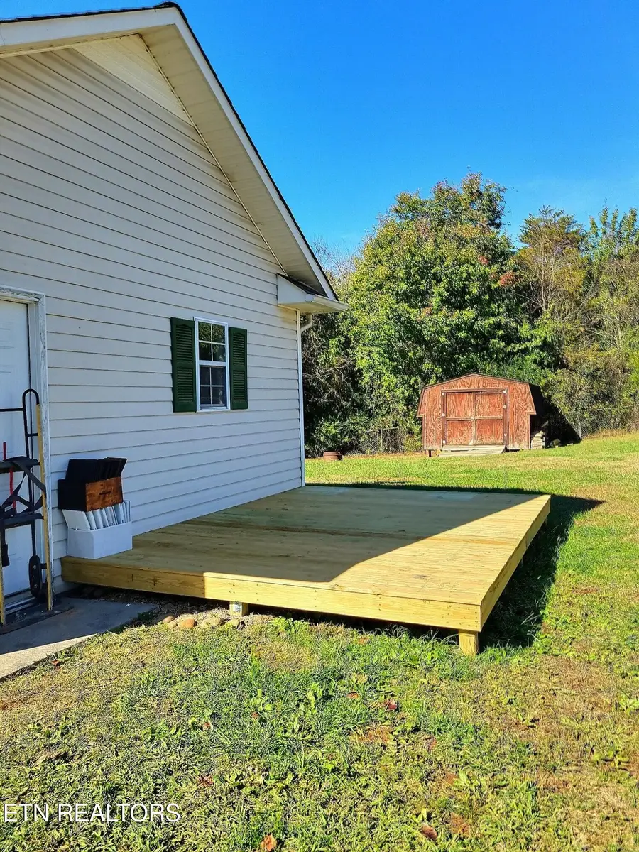 106 Squaw Lane, Madisonville, TN 37354 - Image #2