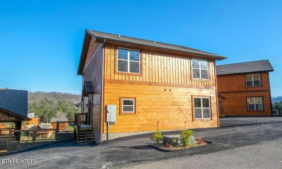 4541 Shangrila Way, Sevierville, TN 37876 - Image #1