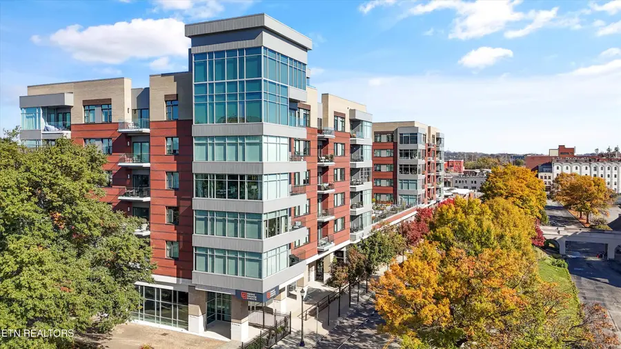 333 W Depot Ave #212, Knoxville, TN 37917 - Image #3