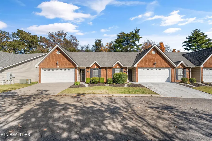 324 Silverhawk Way, Knoxville, TN 37923 - Image #2