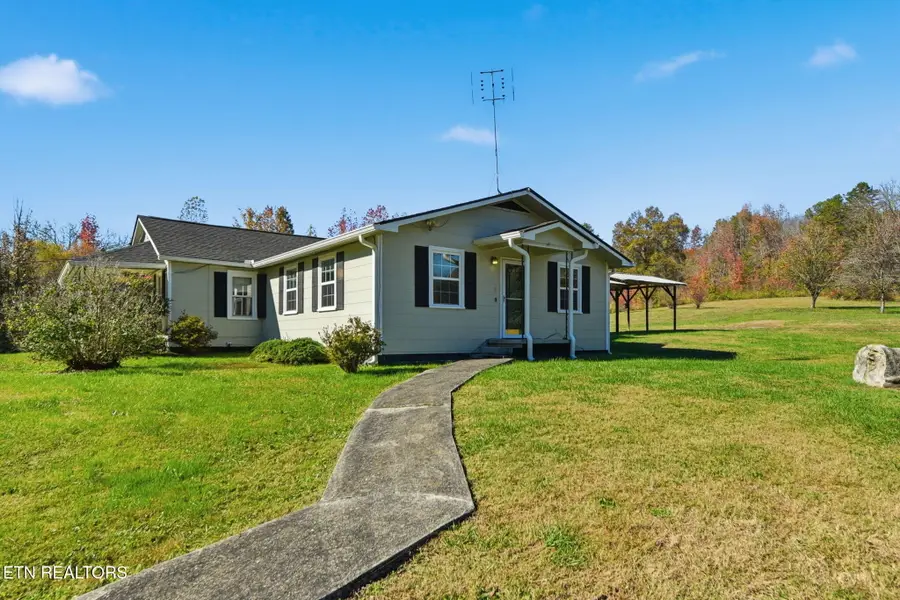 3623 Sugar Grove Valley Rd, Harriman, TN 37748 - Image #2
