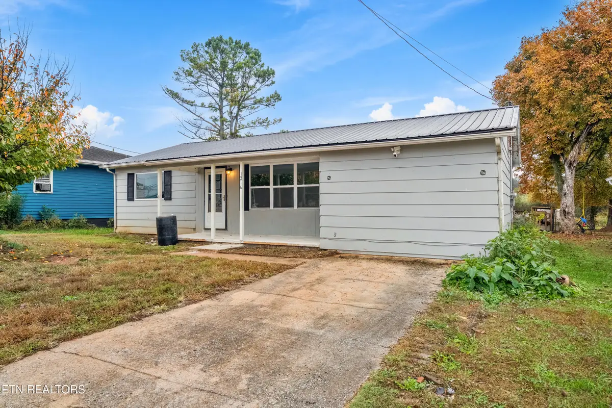 1216 Spring St, Philadelphia, TN 37846 - Image #1