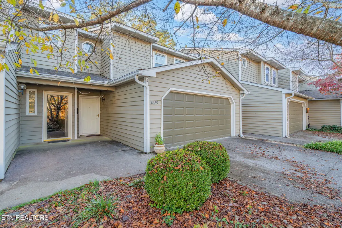 7829 Village Drive, Knoxville, TN 37919 - Image #1