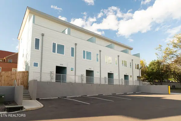 113 E Oldham Ave #105, Knoxville, TN 37917