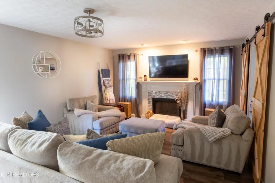 8942 Maple Ridge Lane, Knoxville, TN 37923 - Image #2