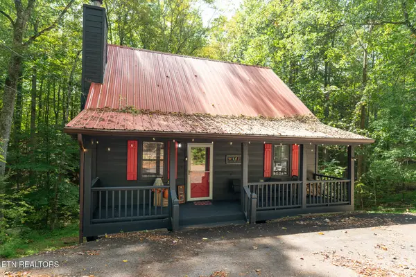 391 Laurel Rd, Townsend, TN 37882