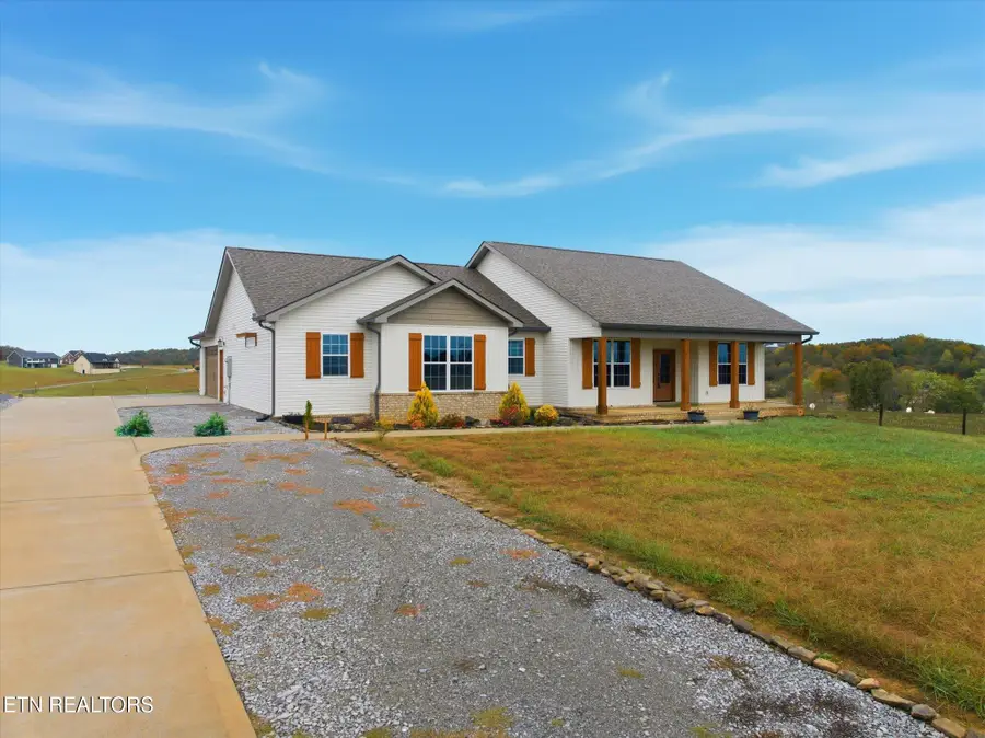 758 Lakeside Rd, Madisonville, TN 37354 - Image #2