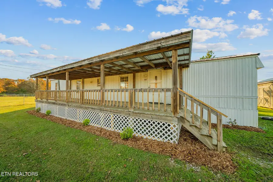 804 Vandever Rd, Crossville, TN 38572 - Image #2