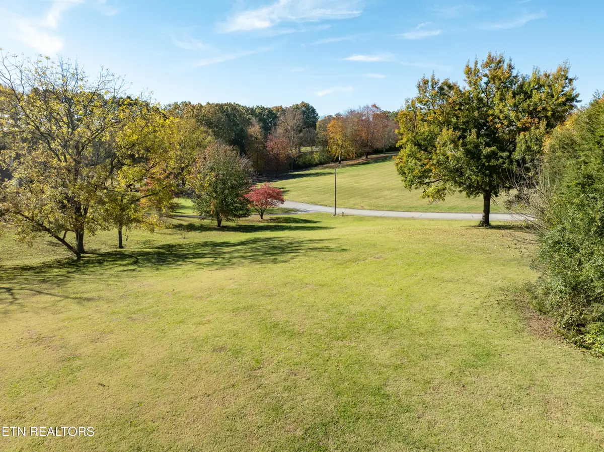 1126 N Heritage Drive, Maryville, TN 37803 - Image #1