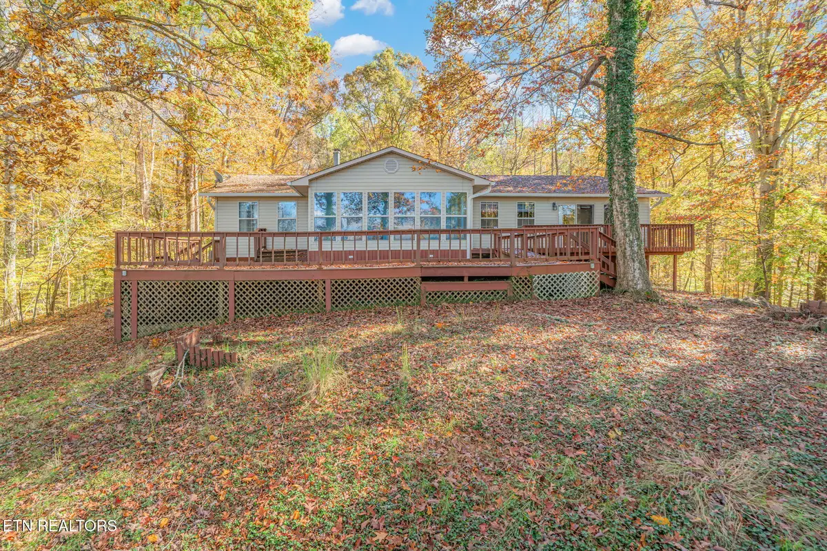 367 Emory River Rd, Harriman, TN 37748 - Image #1
