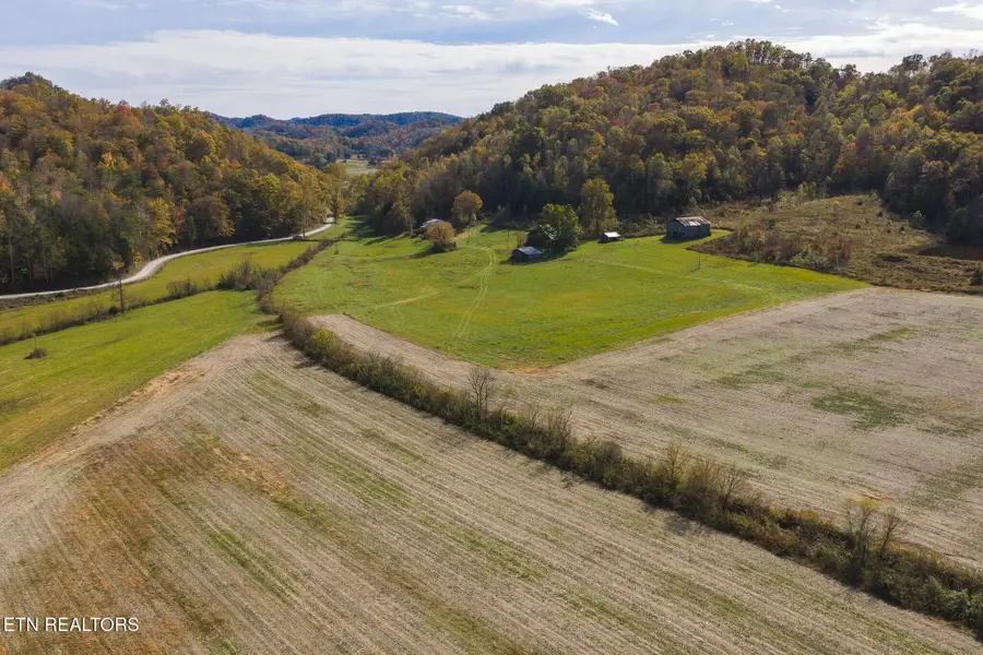 684 Panther Rd, Blackwater, VA 24221 - Image #2