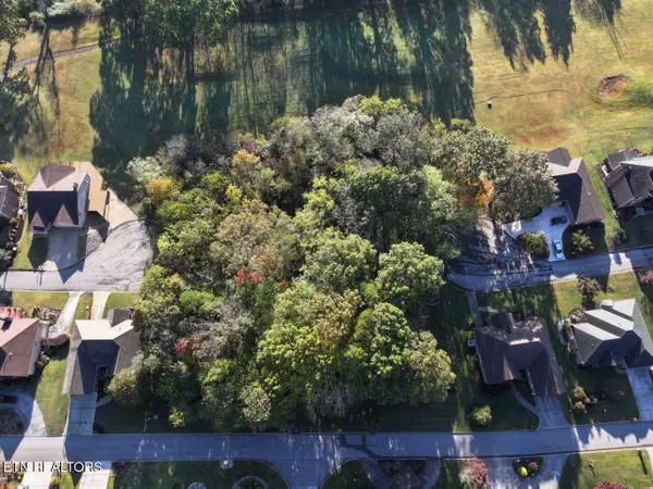 4126 Legends Way, Maryville, TN 37801