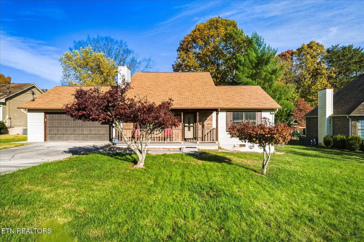 6516 Foxhound Rd, Knoxville, TN 37918 - Image #1