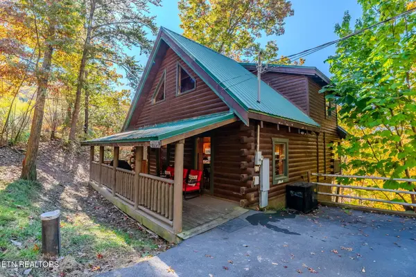 2105 Rabbit Point Way, Sevierville, TN 37876