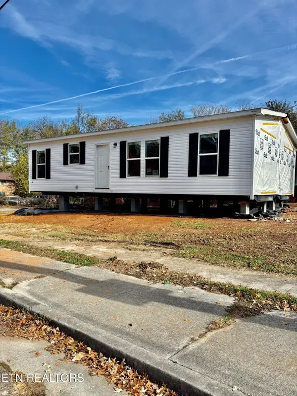 2101 Mccalla Ave, Knoxville, TN 37915