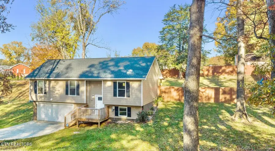 135 Woodcrest Drive, Greeneville, TN 37745 - Image #3