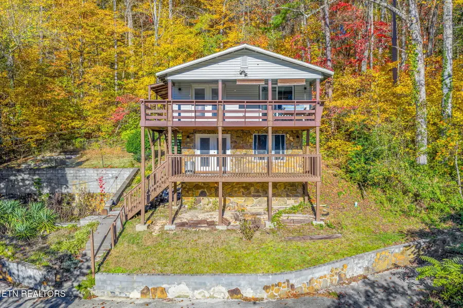 197 Lakecrest Drive, Harriman, TN 37748 - Image #3
