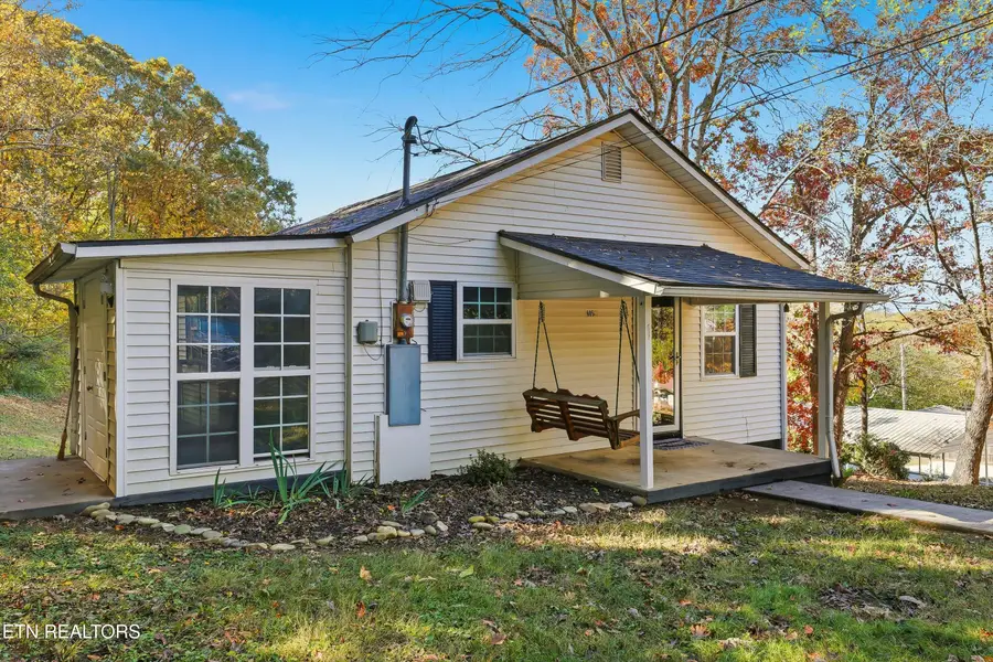 605 Wilson Rd, Maryville, TN 37801 - Image #2