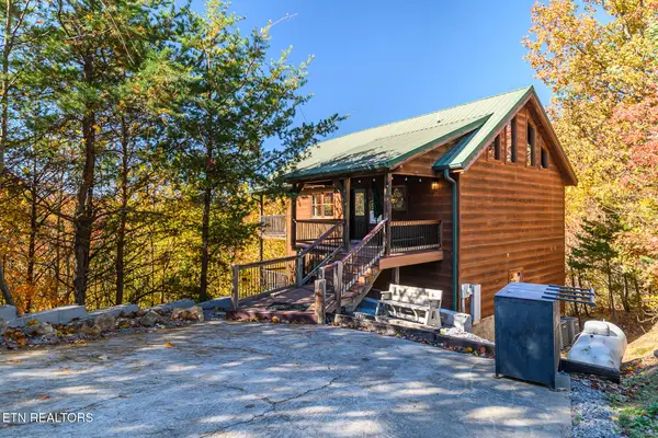 4104 Harvest Moon Lane, Sevierville, TN 37862