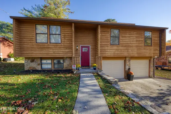 8837 Flintlock Rd, Knoxville, TN 37931