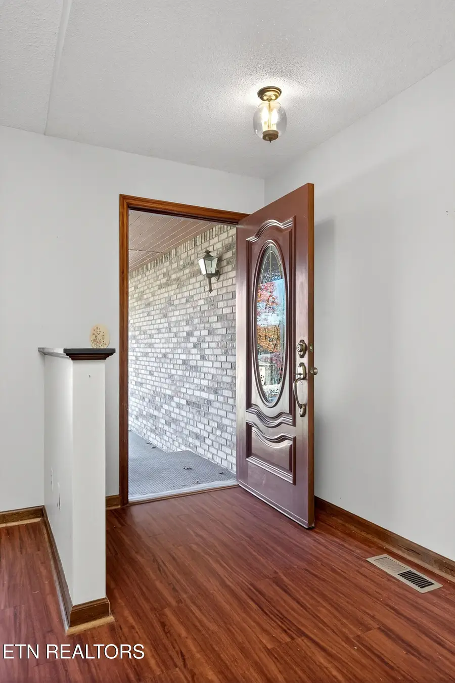 112 Shore Lane, Crossville, TN 38558 - Image #2