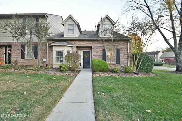 8744 Wimbledon Drive, Knoxville, TN 37922