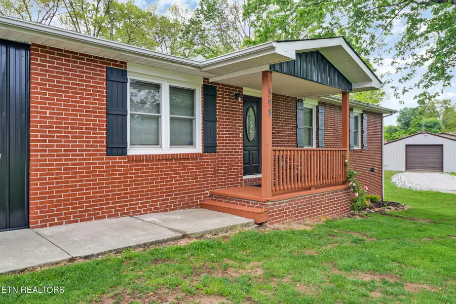 598 Glenwood Circle, Crossville, TN 38555 - Image #2