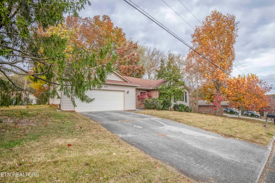 800 Smoke Creek Rd, Knoxville, TN 37934 - Image #2