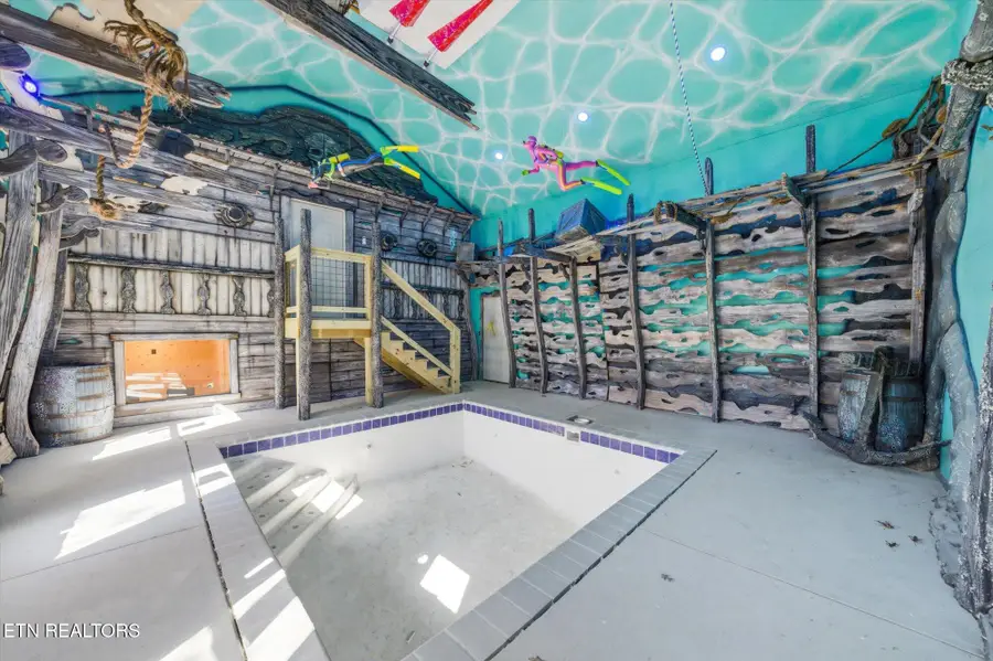 3831 Dollys Drive, Sevierville, TN 37876 - Image #2