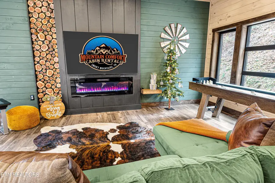 518 Ski Mountain Rd, Gatlinburg, TN 37738 - Image #3