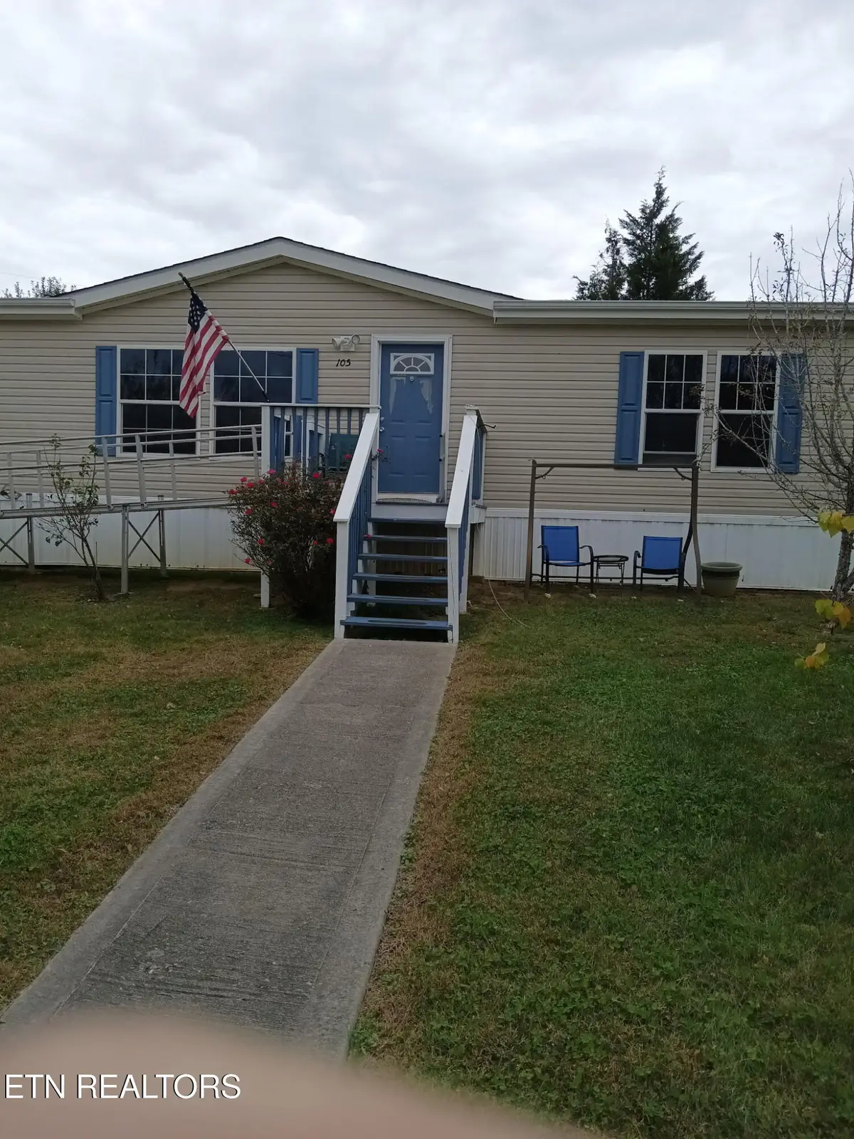 105 Hubbard Circle, Clinton, TN 37716 - Image #1