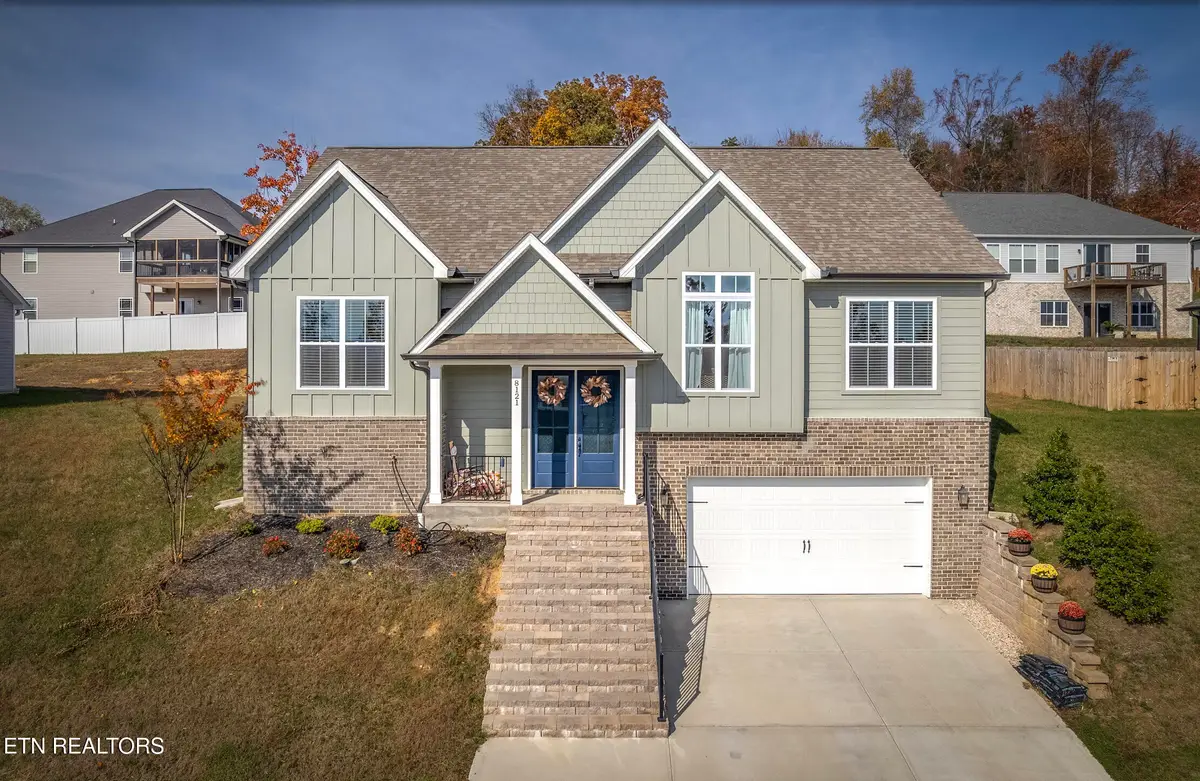 8121 Chapel Hill Lane, Knoxville, TN 37938 - Image #1