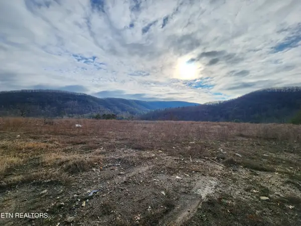 Morgan County Hwy, Harriman, TN 37748