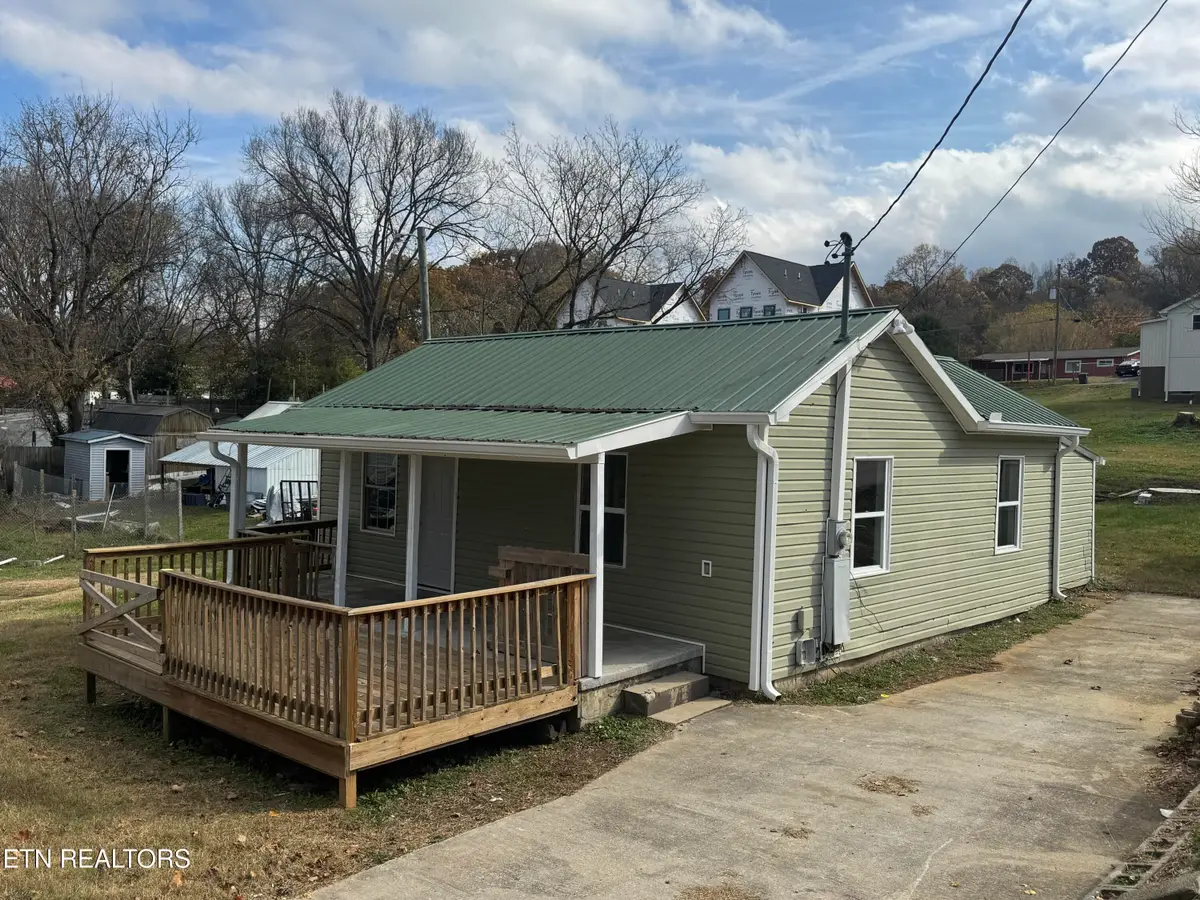 915 Drive D, Knoxville, TN 37920 - Image #1