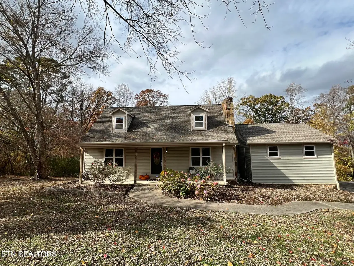 125 Rogers Ridge Lane, Kingston, TN 37763 - Image #1