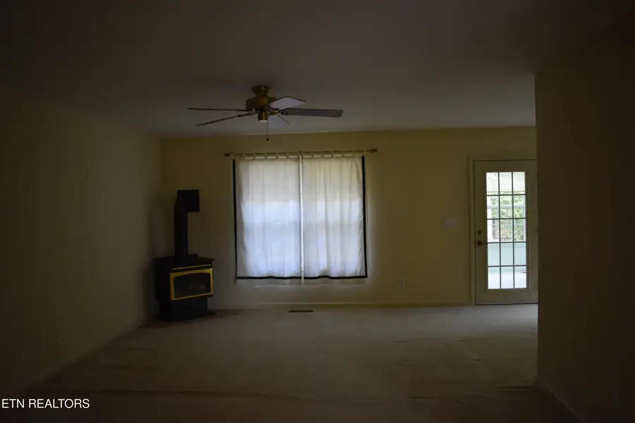 805 Yonside Drive, Sparta, TN 38583 - Image #3